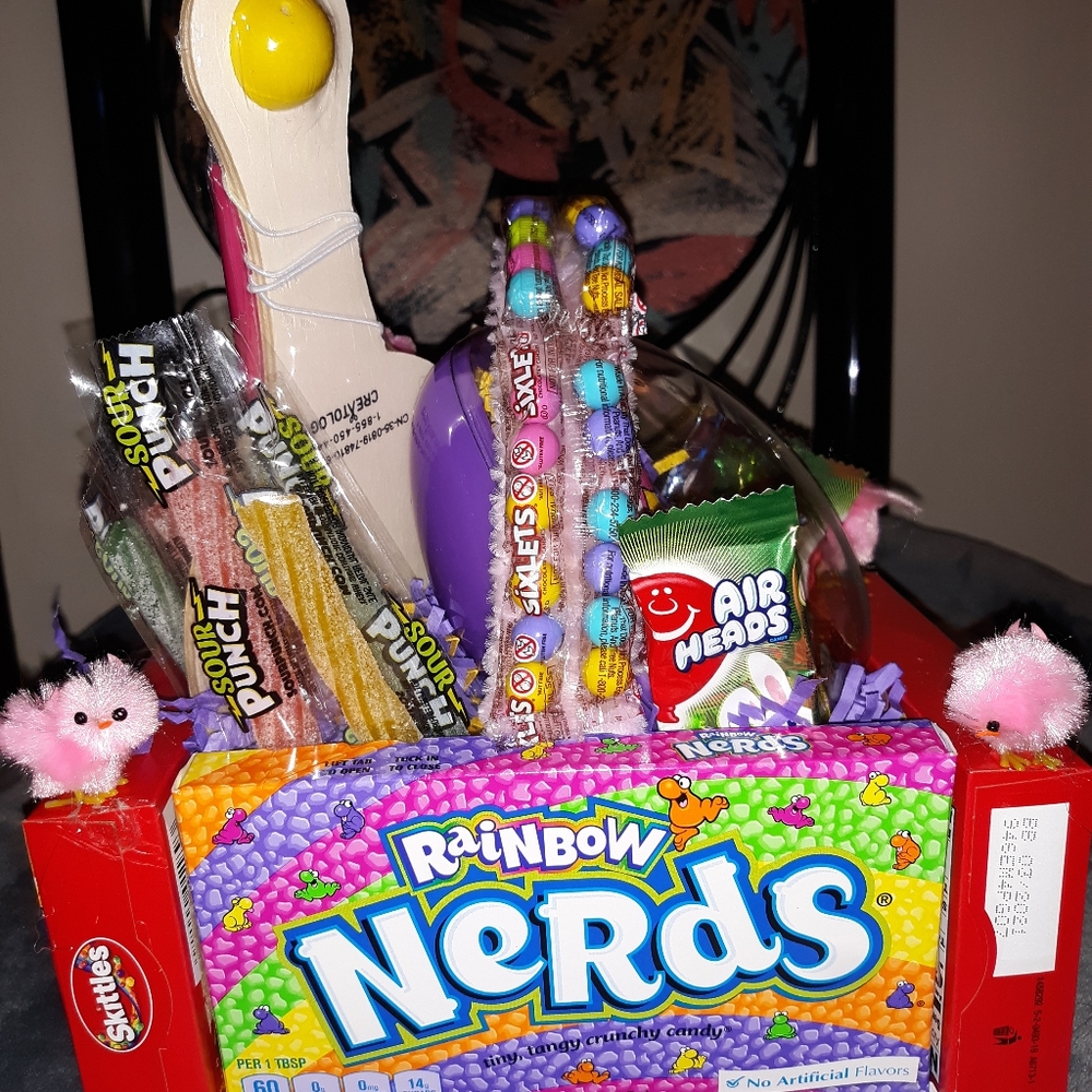 Candy Baskets - Picture 2 of 5